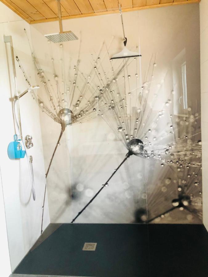 Ruhige Ferienwohnung Direkt Am Rennsteig Neuhaus am Rennweg Bagian luar foto